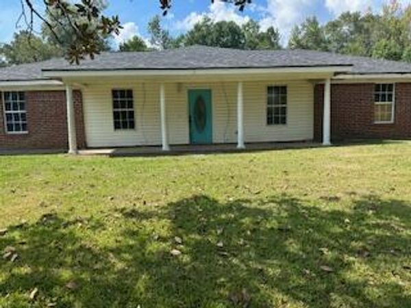 9 Sanderson Rd., Ellisville, MS 39437