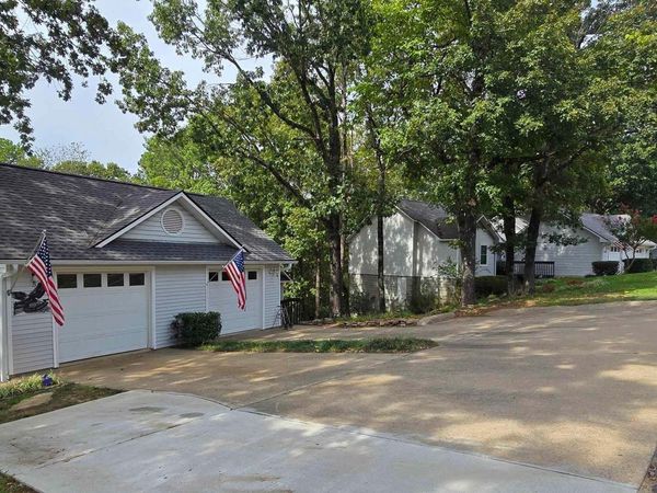 204 Maddox , Fairfield Bay, AR 72088