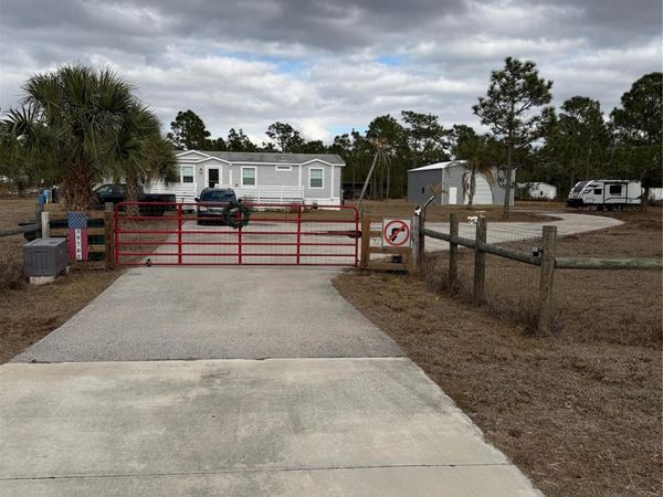 39702 NW 24th Drive, Okeechobee, FL 34972