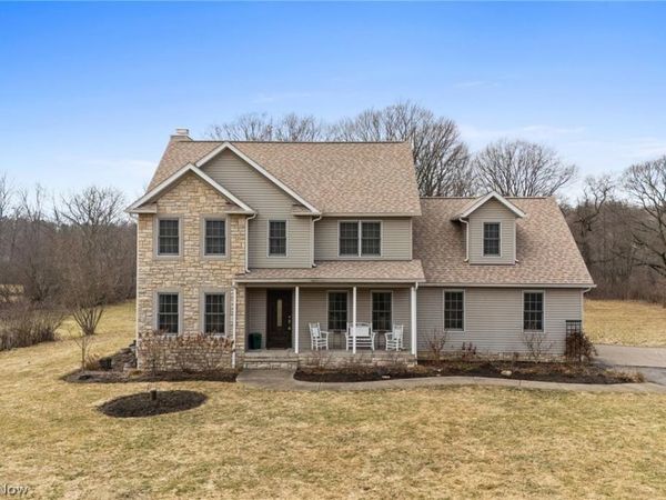 10960 Auburn Road , Chardon, OH 44024