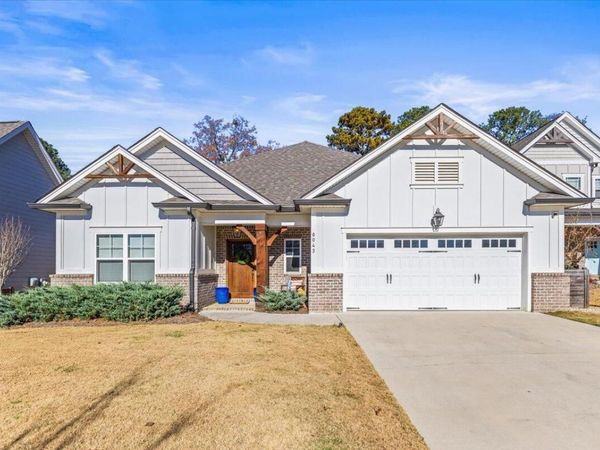 8043 Slugger Way , Chattanooga, TN 37421