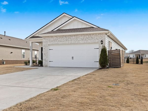 5047 Espy Ave , White House, TN 37188