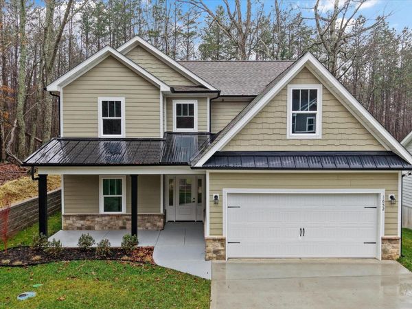 1852 Green Meadows Lane , Lenoir City, TN 37771