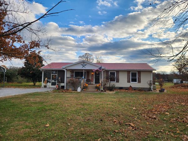 1039 Old Columbia Rd , Chapel Hill, TN 37034