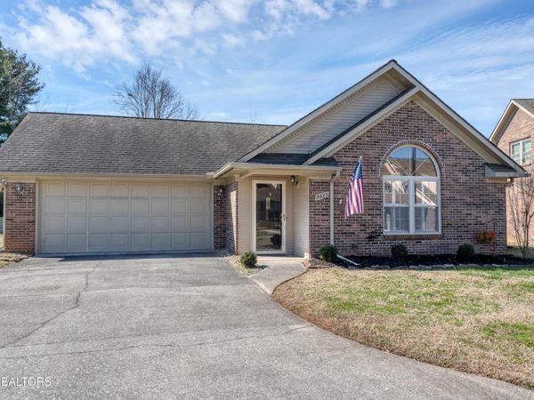 2023 Cochran Place , Maryville, TN 37803