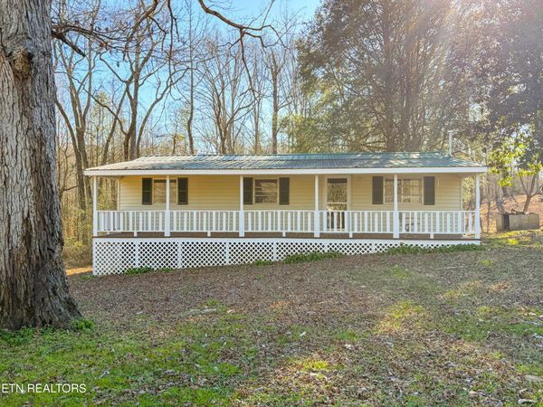 377 Pine Hill Rd, McDonald, TN 37353