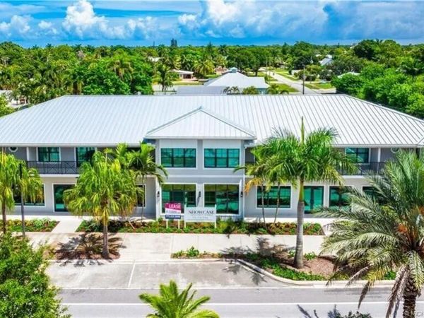 3375 SW Mapp Road, Unit 201, Palm City, FL 34990