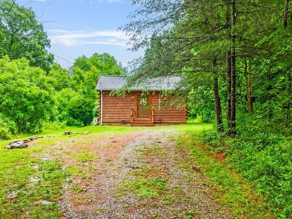 14879 Wolfe Bennett Road , Nelsonville, OH 45764