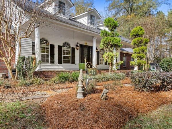 215 Church Dr., Laurel, MS 39443