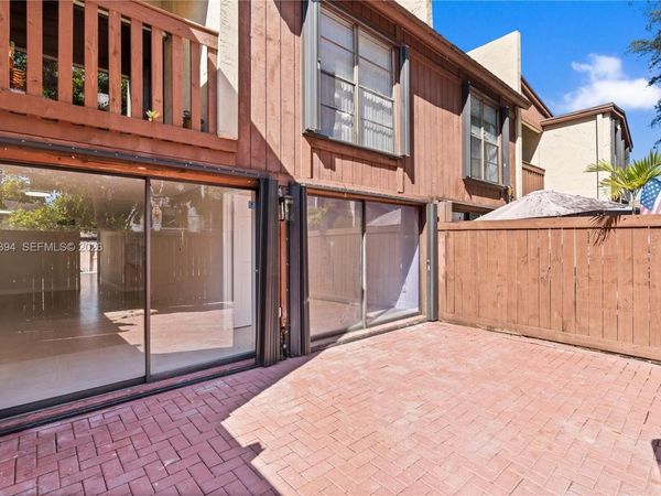 6907 SW 115 PL , Unit D40, Miami, FL 33173