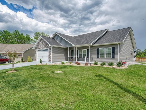 80 Sky View Meadow Dr , Crossville, TN 38555