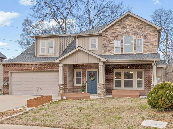 1185 Sandstream Court , Clarksville, TN 37042