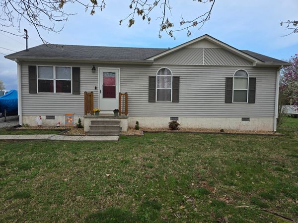 112 Bellewood Dr , McMinnville, TN 37110