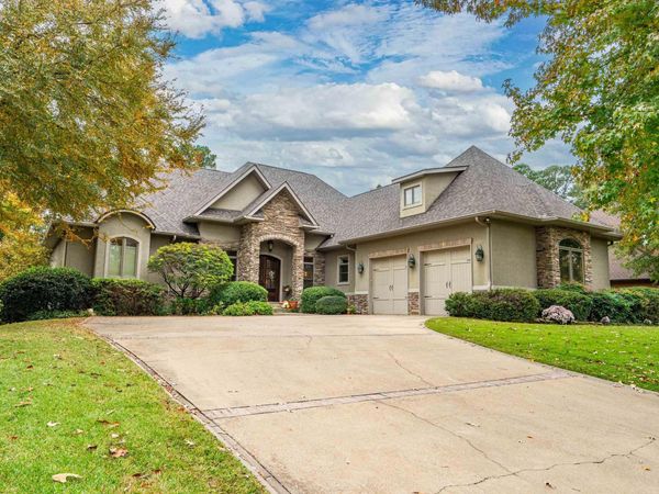 446 Lotus , Hot Springs, AR 71901