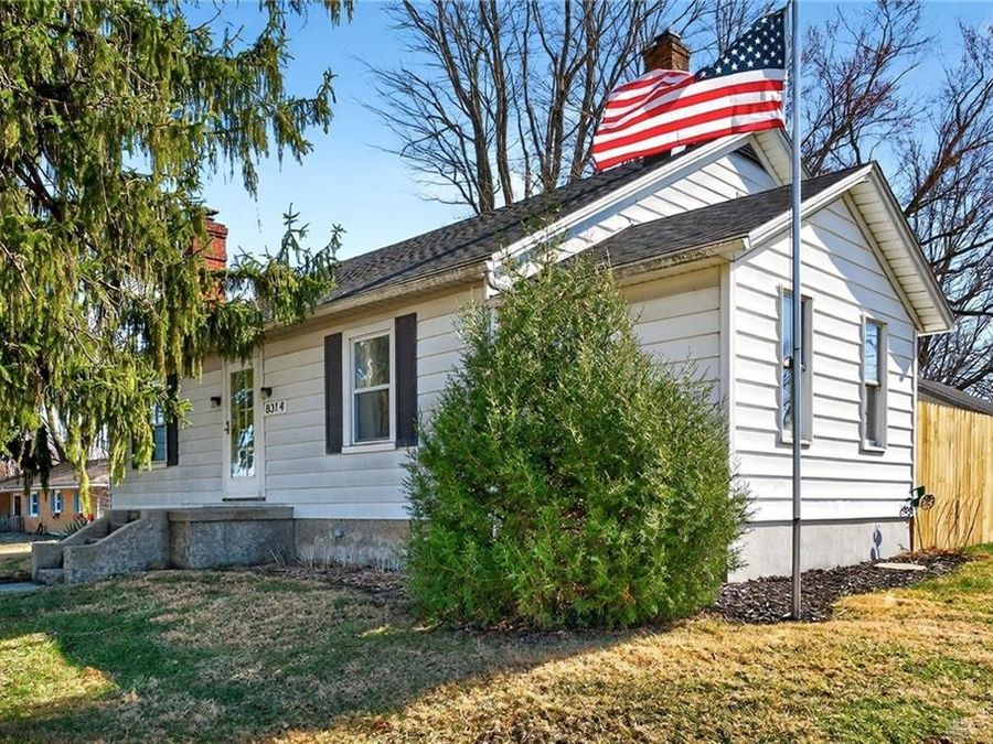 8314 Chambersburg Road, Dayton, OH 45424 Photo 1
