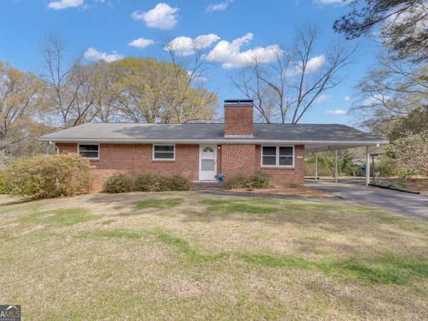 355 Circle Drive, Fayetteville, GA 30214