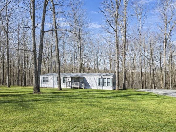 898 Overhead Bridge Rd , Hampshire, TN 38461