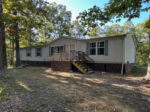 885 Sandys Camp Rd , Big Sandy, TN 38221
