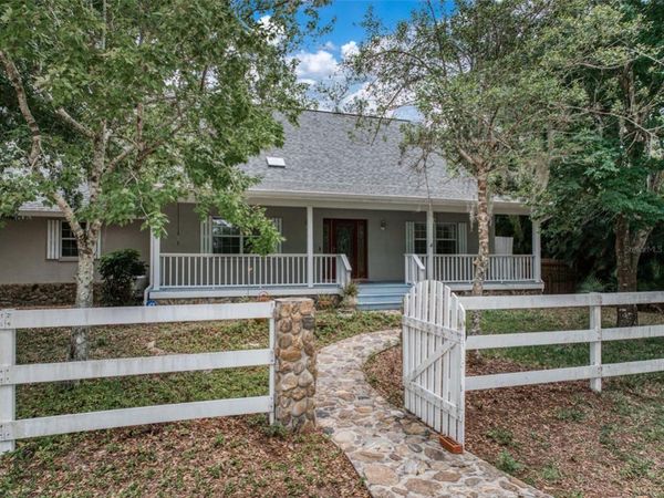 5318 OAK ROAD , SEBRING, FL 33875