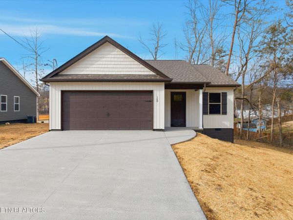 120 Cross Creek Circle, Maynardville, TN 37807