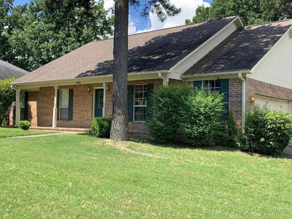 1504 Edward Lane , Russellville, AR 72802