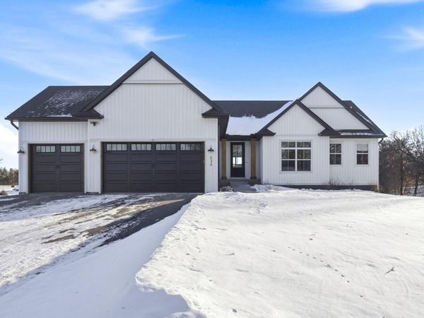 534 175th Avenue NE, Andover, MN 55304