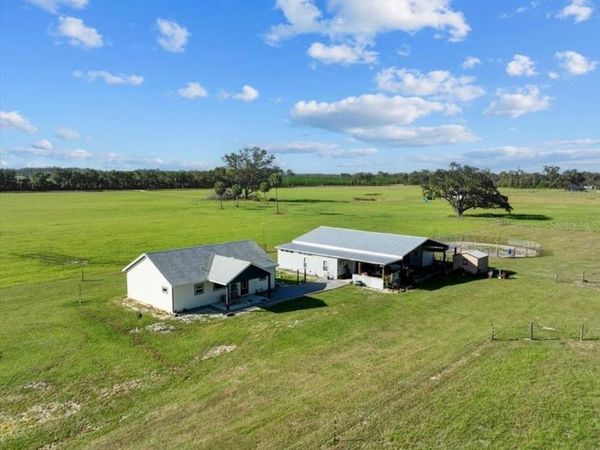 9271 NW 70 STREET , CHIEFLAND, FL 32626