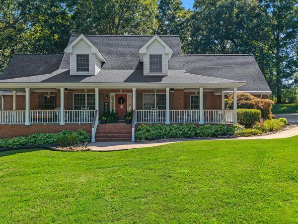 104 County Road 531 , Etowah, TN 37331