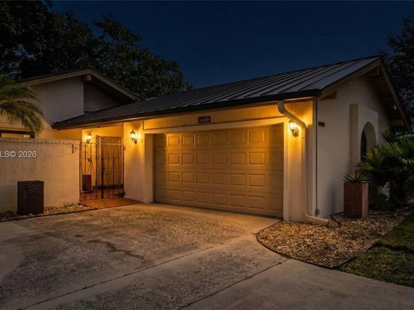 3400 Cherry Garden Cir , Unit 156, Lauderhill, FL 33319