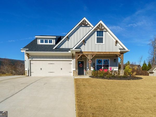 94 Hawks Trail, Waleska, GA 30183