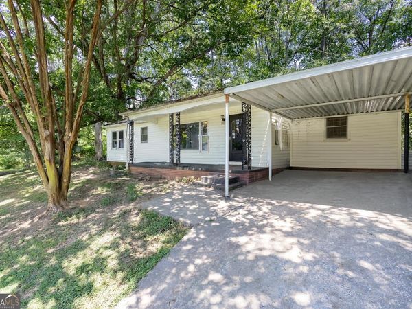 227 Bennett Street, Heflin, AL 36264