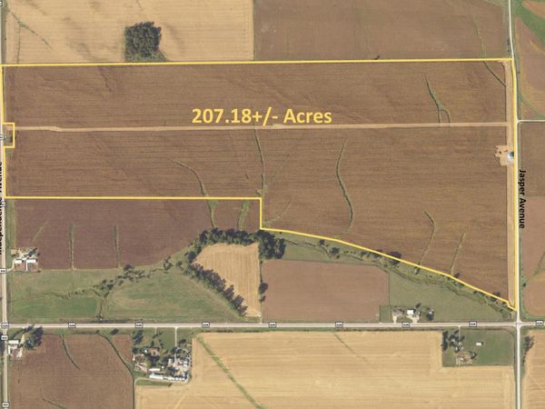 JASPER AVE, Muscatine, IA 52761