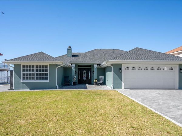 156 SHORELINE DRIVE , MARY ESTHER, FL 32569