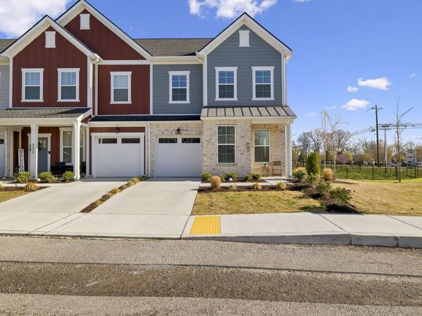 300 Carver Connection , Lebanon, TN 37087