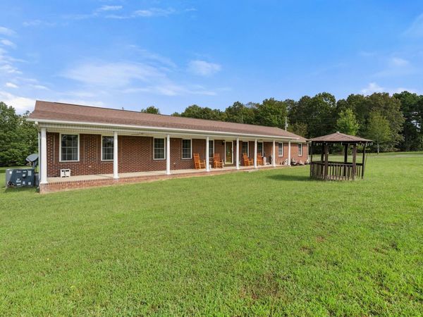 2562 Spain Rd , Cypress Inn, TN 38452