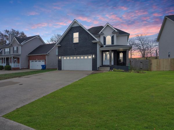 1426 Bruceton Dr , Clarksville, TN 37042