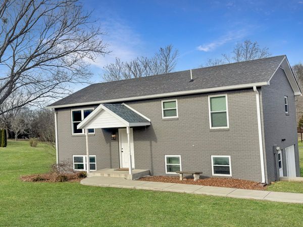 301 Wildlife Rd , Dover, TN 37058