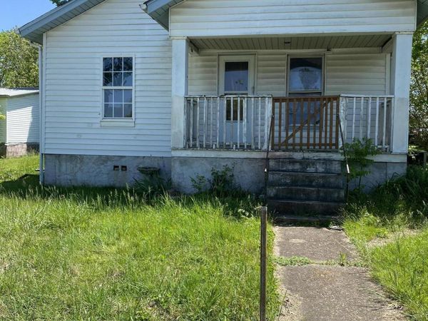 1738 Connecticut Ave, Knoxville, TN 37921