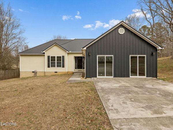 107 County Road 7001 , Athens, TN 37303