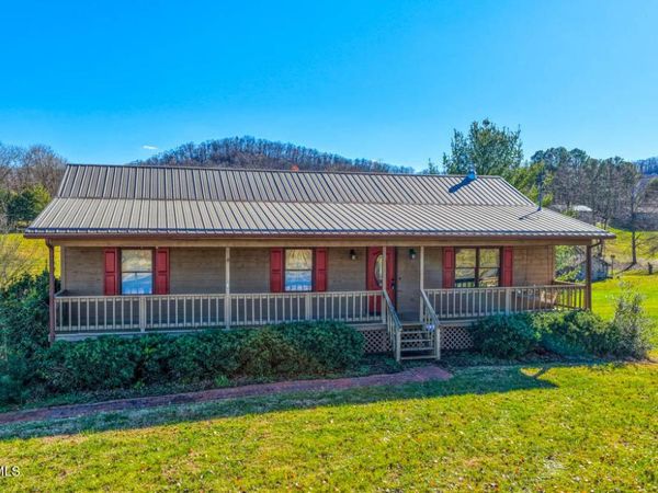 174 Pyne Hills Drive, Rogersville, TN 37857