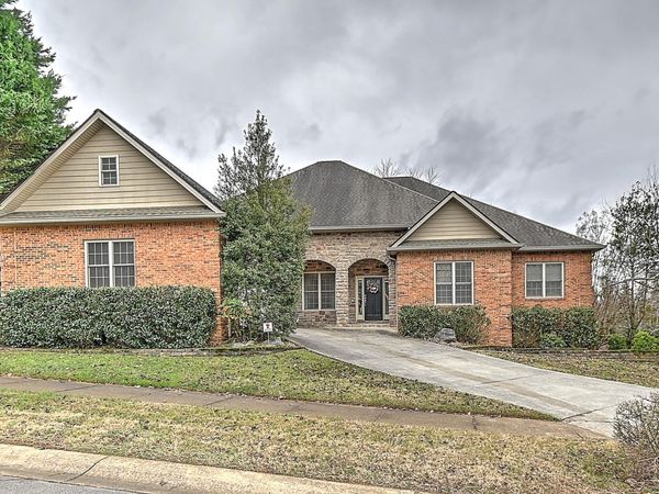 282 Dublin Road, Johnson City, TN 37615