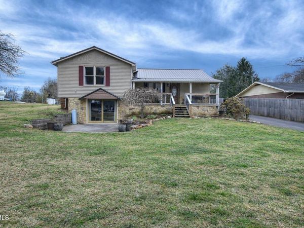 150 Little Stoney Creek Road, Elizabethton, TN 37643