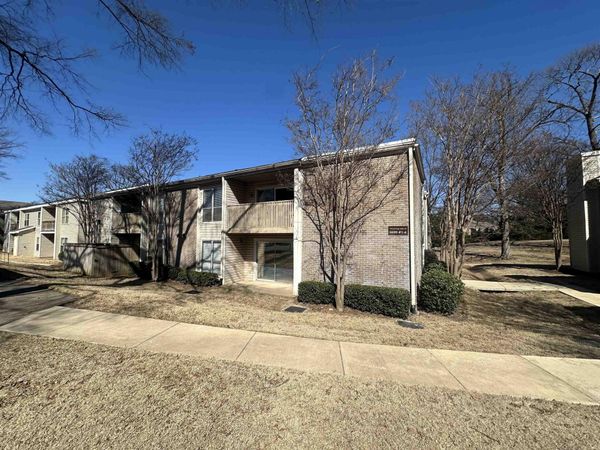 6699 WHISPERING OAK PL, Unit 1, Memphis, TN 38120