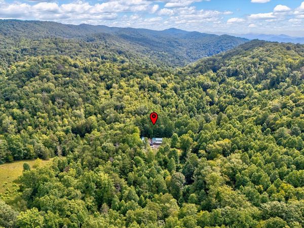 485 Grouse Run Road, Sneedville, TN 37869