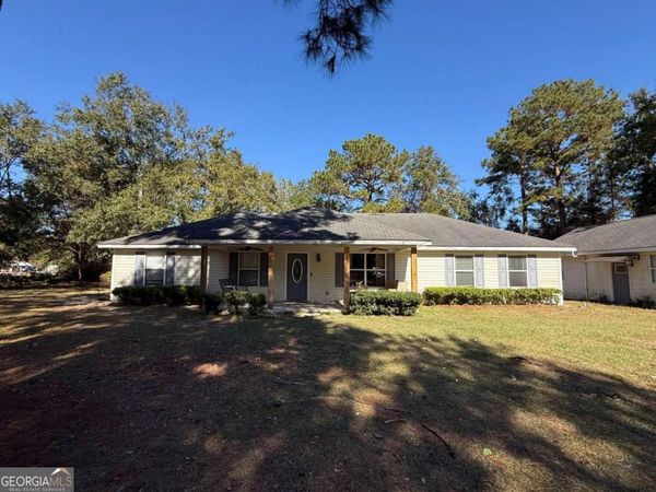 617 Robin Lane, Folkston, GA 31537