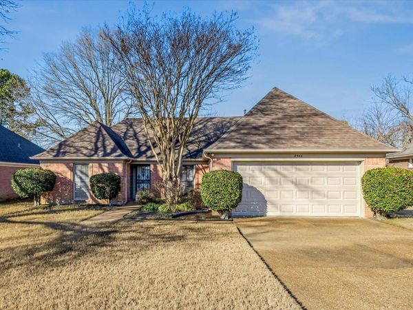 8544 OVERCUP OAKS DR, Cordova, TN 38018