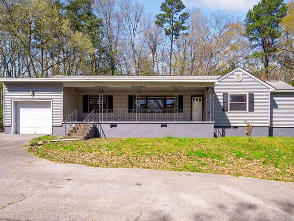 1647 S Seminole Drive, Chattanooga 37412