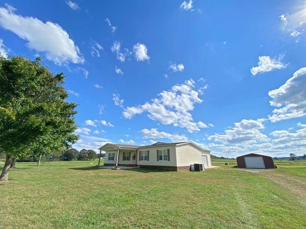 220 Co Rd 530, Rogersville, AL 35610