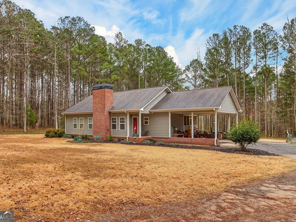 1553 S Walkers Mill Road, Griffin, GA 30224