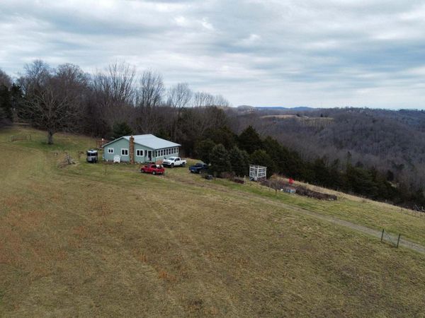 444 Tilmon West Lane, New Tazewell, TN 37825
